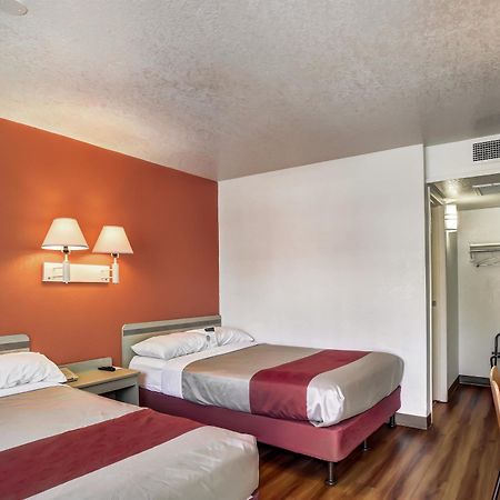 Motel 6-Medford, Or מראה חיצוני תמונה