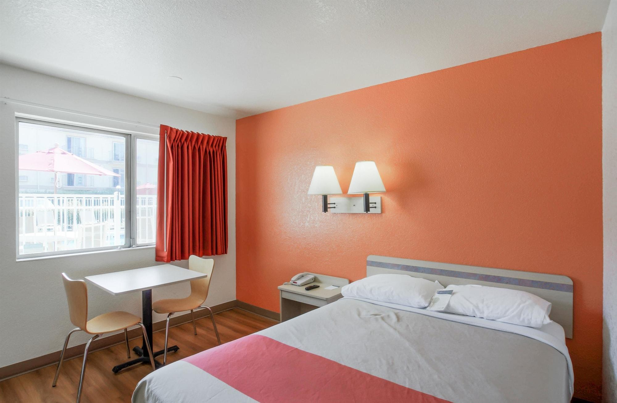 Motel 6-Medford, Or מראה חיצוני תמונה