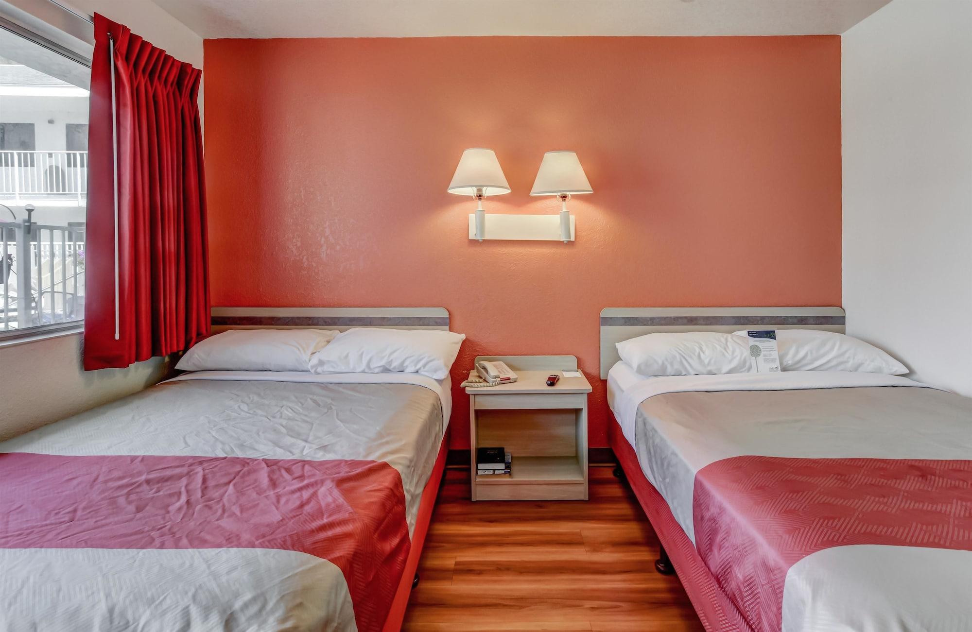 Motel 6-Medford, Or מראה חיצוני תמונה