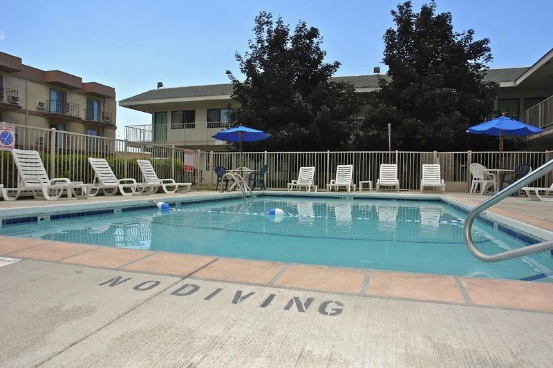 Motel 6-Medford, Or מראה חיצוני תמונה